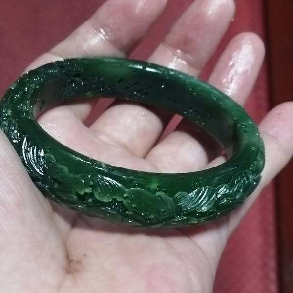 Green Chinese Nephrite Hand-Carved Jade Bangle 5